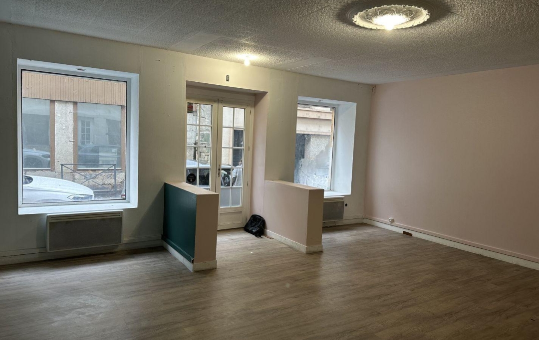 IRINA IMMOBILIER : Local / Bureau | SAINT-ETIENNE (42000) | 66 m2 | 350 € 