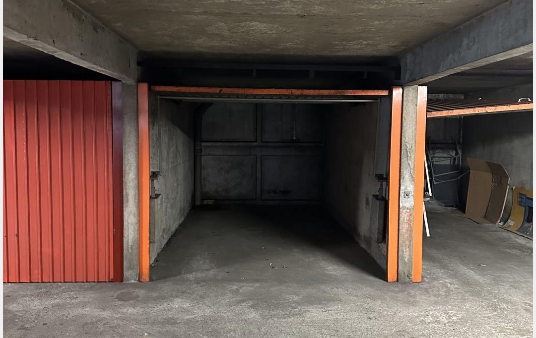 IRINA IMMOBILIER : Garage / Parking | SAINT-ETIENNE (42000) | 13 m2 | 10 000 € 