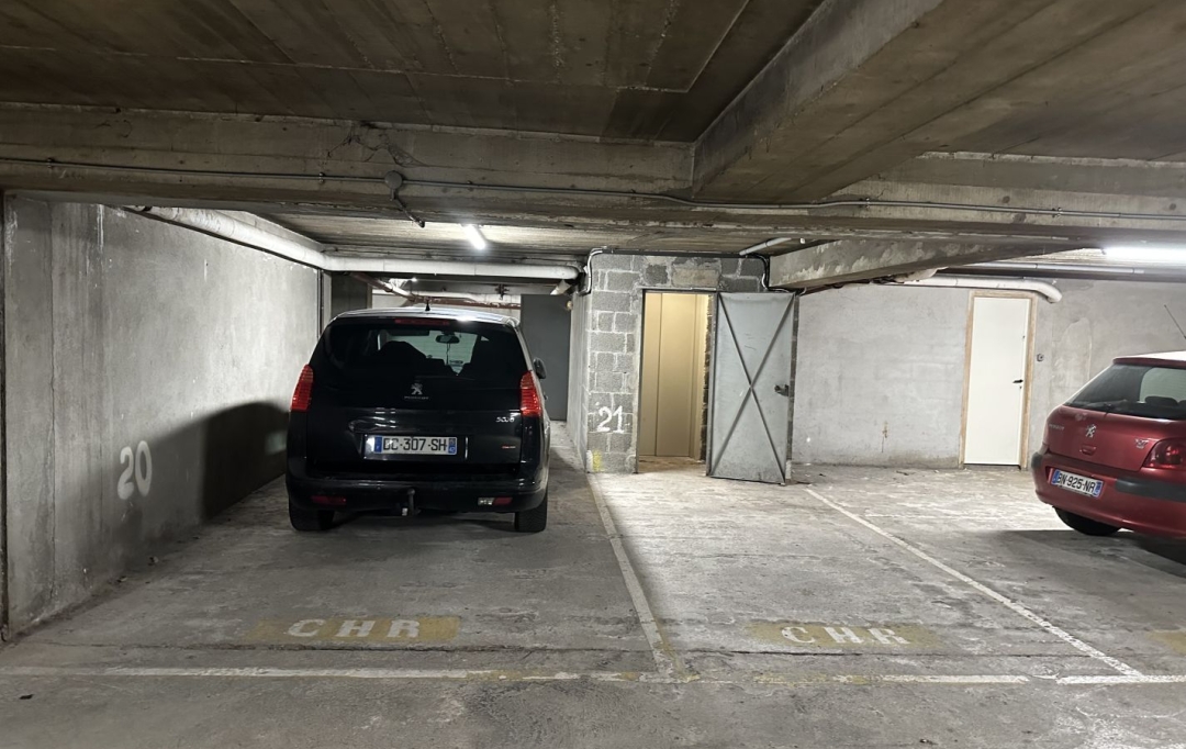 IRINA IMMOBILIER : Garage / Parking | SAINT-ETIENNE (42000) | 14 m2 | 9 000 € 