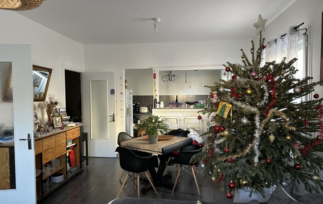 IRINA IMMOBILIER : Appartement | SAINT-ETIENNE (42000) | 115 m2 | 100 000 € 