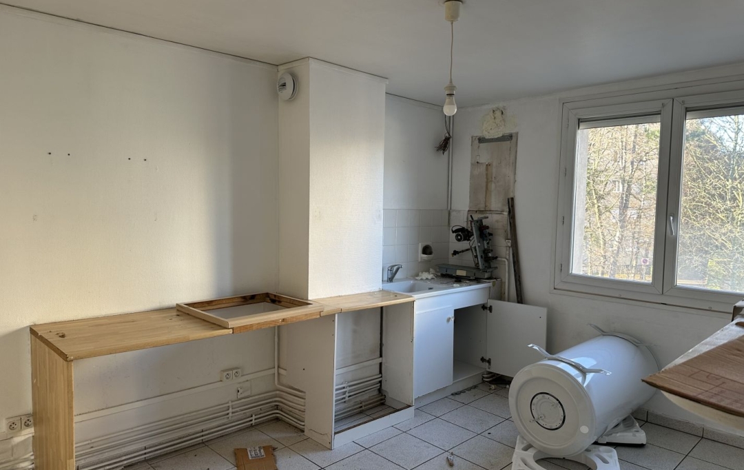 IRINA IMMOBILIER : Appartement | SAINT-ETIENNE (42000) | 122 m2 | 105 000 € 